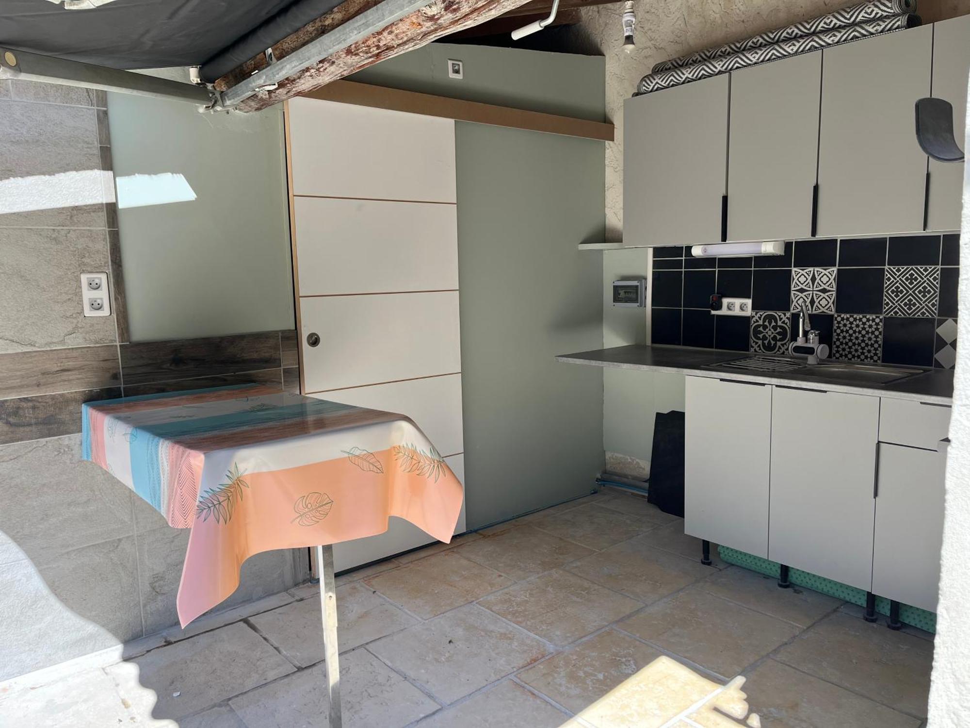 Chambres Hotes Chez Chris Roquemaure  Exteriör bild